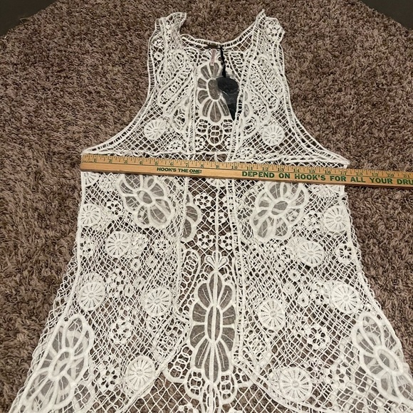 Poof apparel nwt white crocheted long vest cardigan - Picture 8 of 9